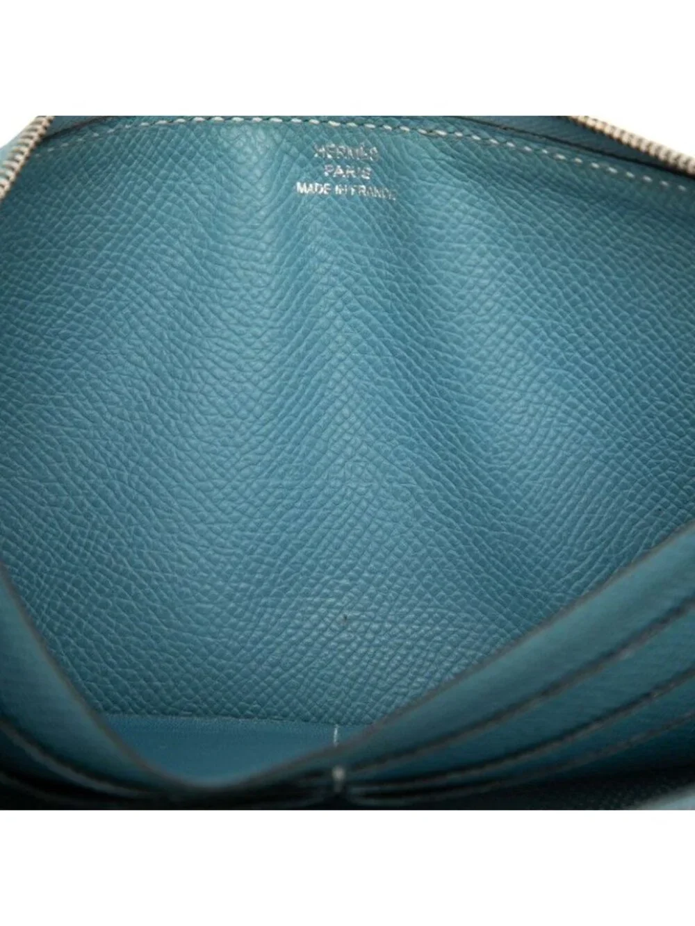 Hermes listed stain